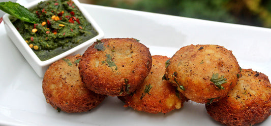 Quinoa Tikki: Indian Street Food With The Quinoa Twist!