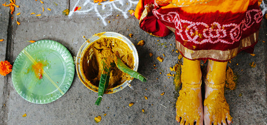 6 Amazing Beauty Benefits Of Haldi-Chandan Ubtan