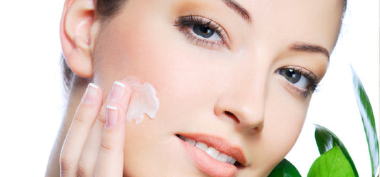 How to Get a Youthful Glowing Skin with Ayurvedic Treatment