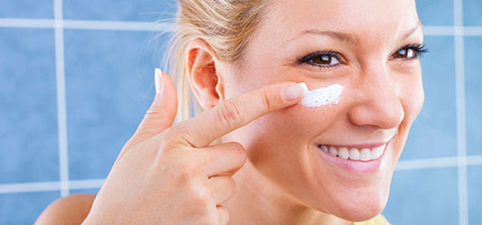 Why Night Cream Should Be An Essential Part Of Your Skin Care Routine