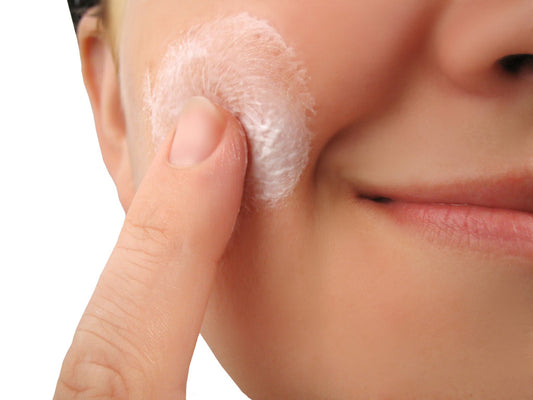 How to Get Rid of Pimples Using Organic Products?