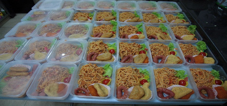 Does the packed food serve hygiene and flavour?