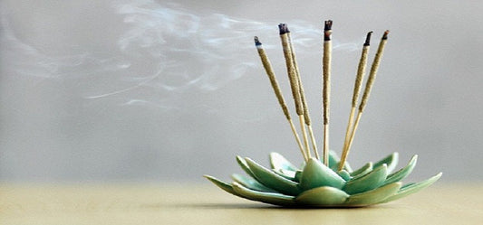 How and Why Incenses Calm Your Nerves