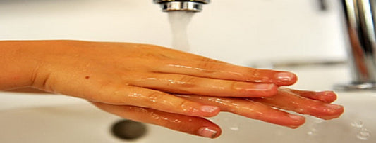 Why should you use herbal hand wash?