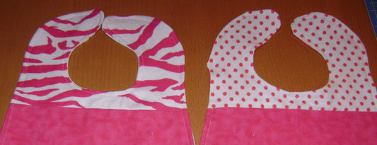 Advantages of Using Baby Bibs