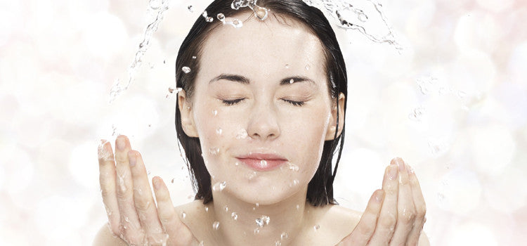 Top 5 Organic Cleansers for Your Face