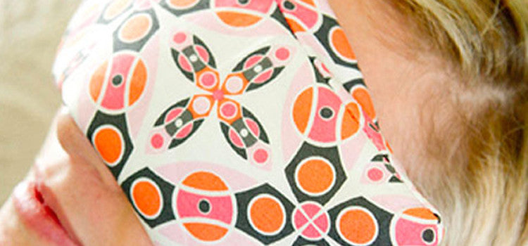 7 Benefits Of An Organic Eye Pillow Treatment
