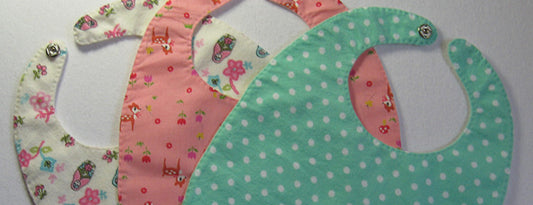 Factors to Consider While Buying Baby Bibs