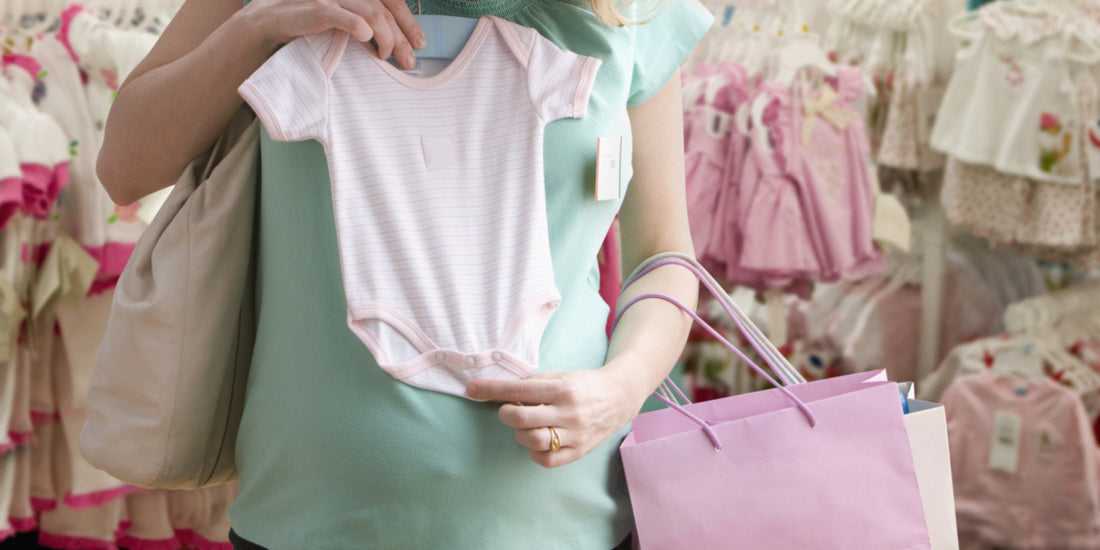 How to buy maternity clothes while pregnant