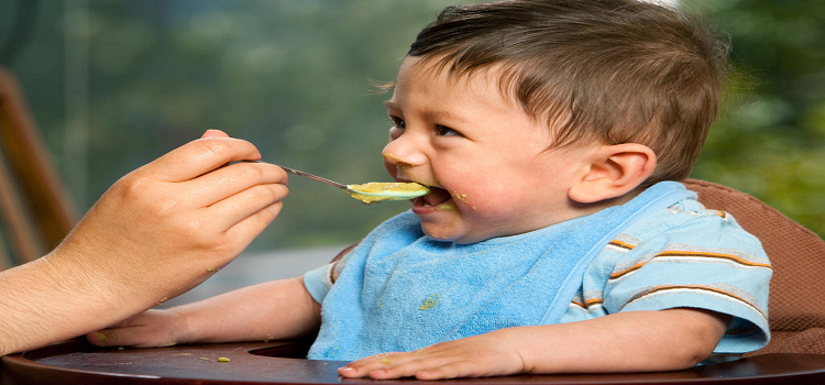 Feeding Time Can Be Less Messy With These Bibs