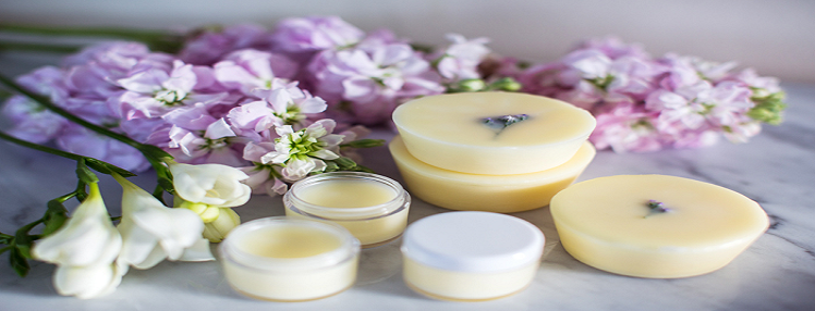 Care for your lips with smooth Natural Lip Butter