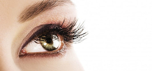 Get Sparkling And Bright Eyes In Natural Way