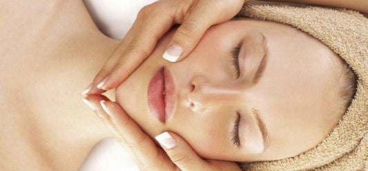 Organic Facial Massage: Anti Aging & Relaxation Skin Care Treatment